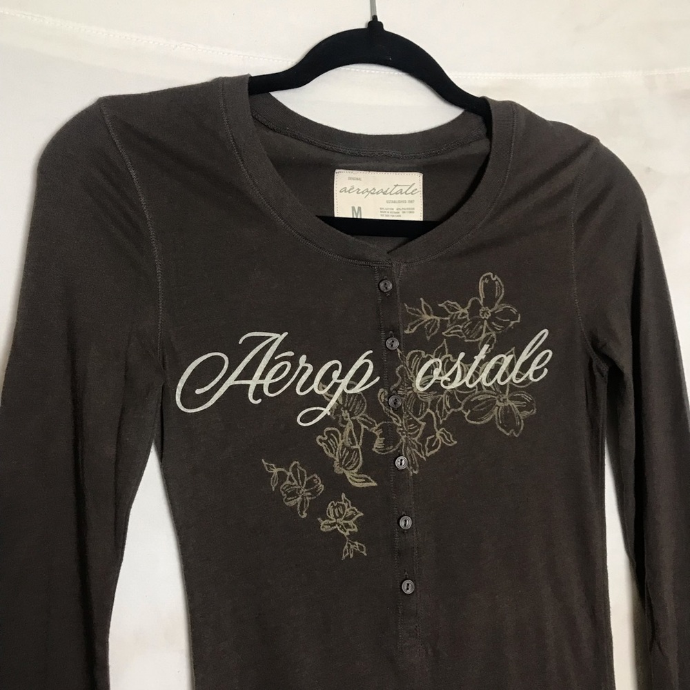 Aeropostale Preppy Y2K Brown Graphic Print Henley Long Sleeve Top Womens Size M - Picture 3 of 5